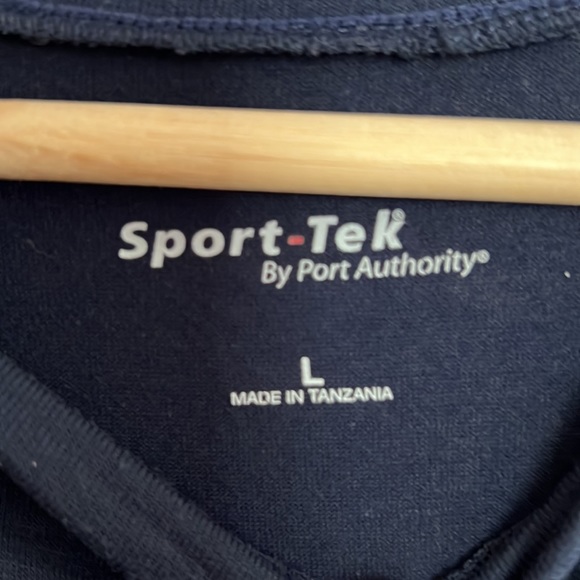 Apple tech shirt size Large Navy - Picture 3 of 5